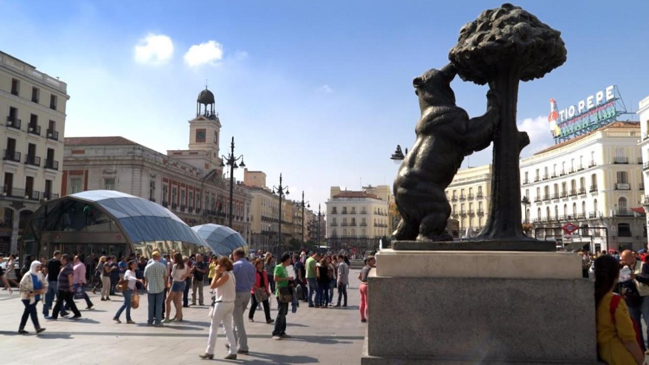 Mit House Puerta Del Sol III En Madrid Lejlighed Eksteriør billede